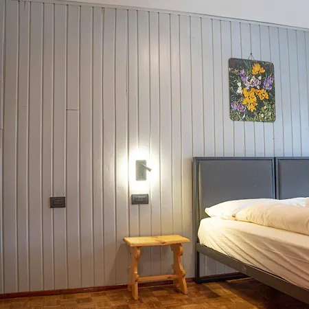 Casa Saroch - Myholidaylivigno Apartamento *